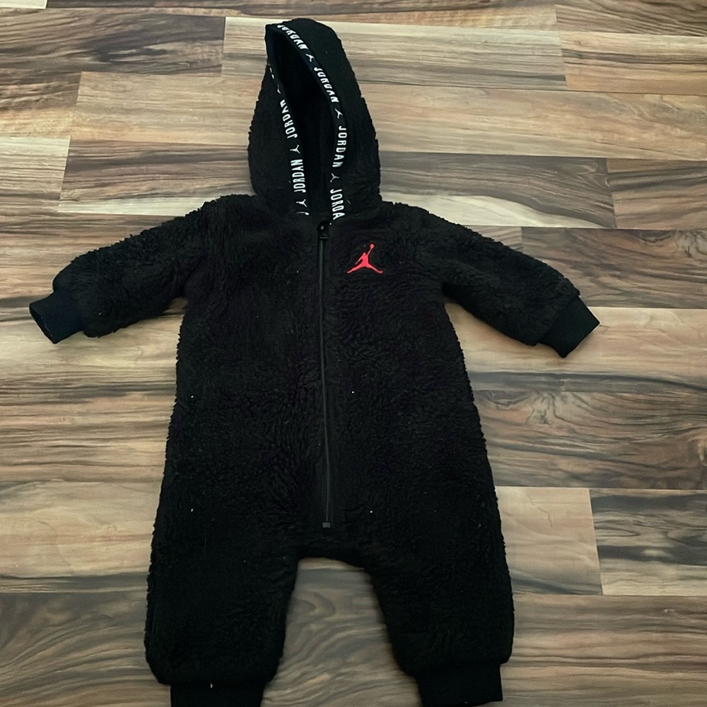 Jordan fuzzy zip up